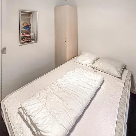 Prázdninový dům 3 Bedroom Amazing In *